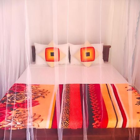Senehas Homestay Ella Extérieur photo