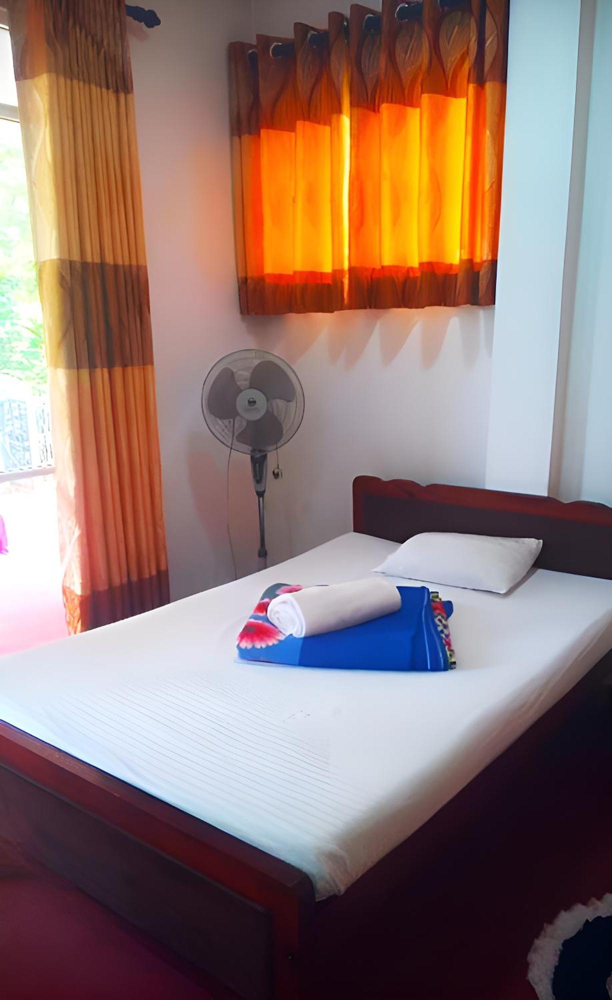 Senehas Homestay Ella Extérieur photo